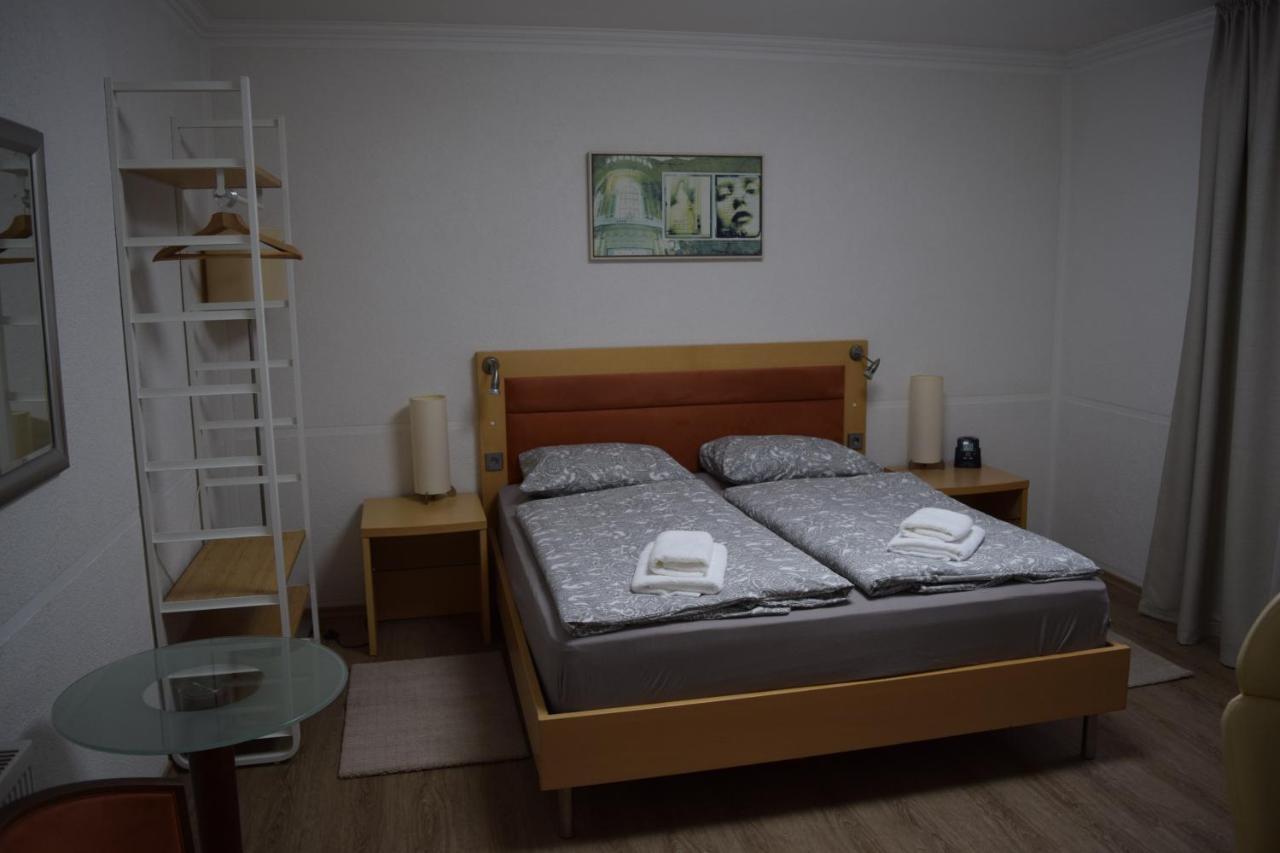 Gasthof Bittner Meinerzhagen Bagian luar foto